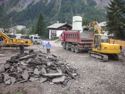 Imm.258 - box interrati Courmayeur.jpg